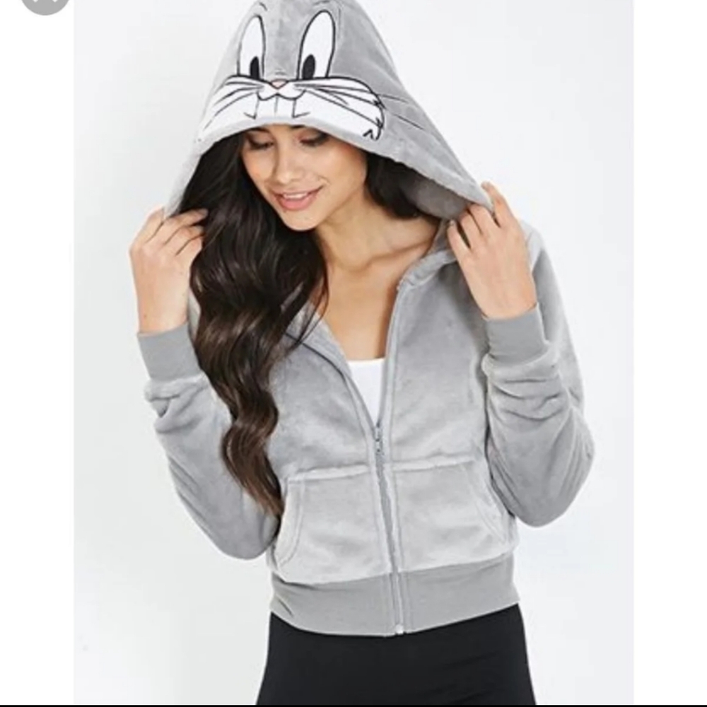 Looney tunes cropped sweater forever 21 bugs bunny